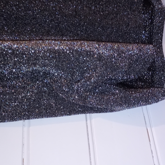 Stunning Metallic Silver Blouse - Picture 3 of 5
